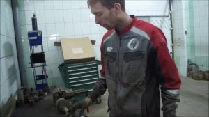 Honda Elysion \ Замена подвесного подшипника правой передней полуоси