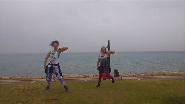 Goni's Zumba 'Team Iggy Azalea' смотреть онлайн