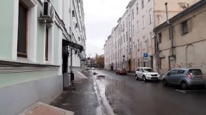 Москва. Прогулка по Лебяжьему переулку