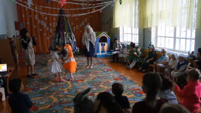 Новогодний праздник в детском саду декабрь 2016г смотреть онлайн
