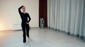 Танцуем Венский вальс.  Урок первый.  Правый поворот.