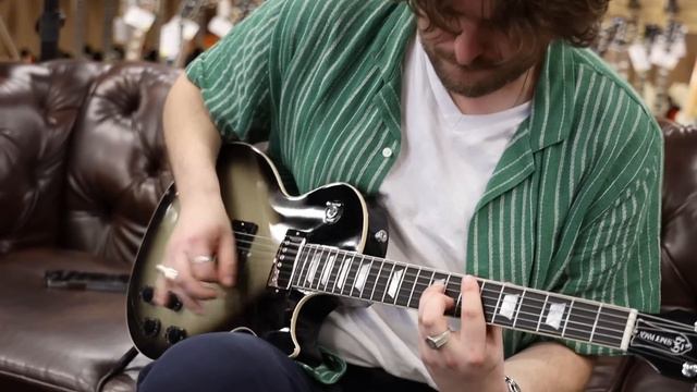 Gibson Adam Jones Signature Les Paul Standard Silverburst | Guitar of the Day смотреть онлайн