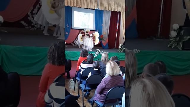 Ромашковое поле. Руководитель: Дрозд Светлана Васильевна смотреть онлайн