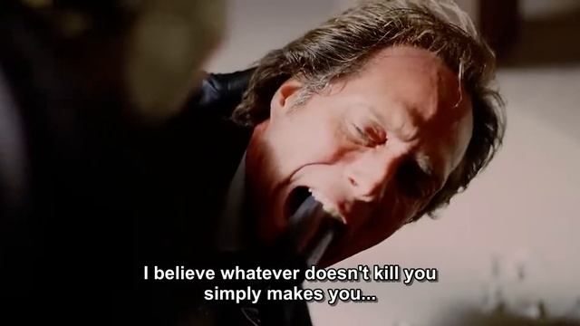 The Dark Knight: I believe whatever doesn't kill you simply makes you stranger смотреть онлайн
