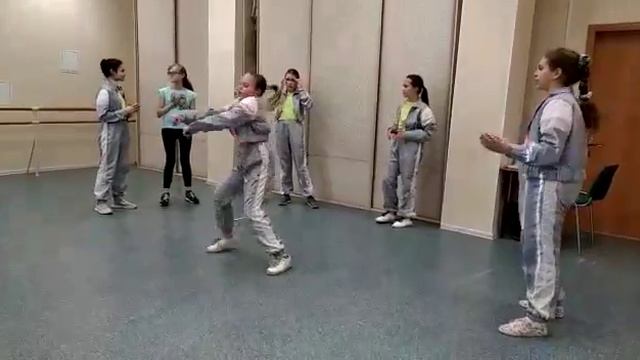 Группа "Феникс" "Неоткрытые острова" смотреть онлайн
