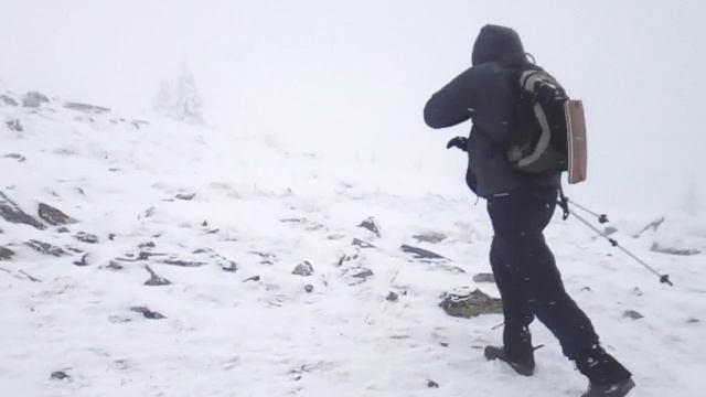 Восхождение на хребет Уреньга смотреть онлайн