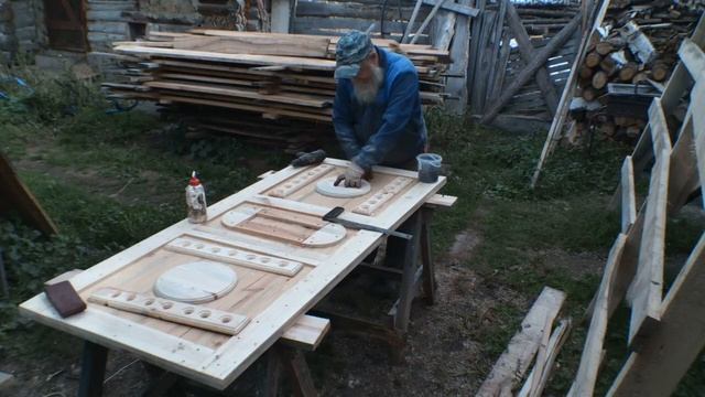 Дверь для гаража своими руками. Украшаю и укрепляю дверь филенками собственной конструкции и дизайн смотреть онлайн