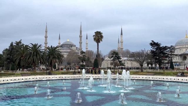 Главная Площадь Стамбула Султанахмет в январе 2023 /Айя-София/ Достопримечательности Турции IST смотреть онлайн