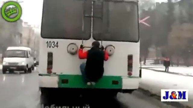 Нарезка улетного видео!!! Стоит посмотреть, такое возможно только в России!!! смотреть онлайн