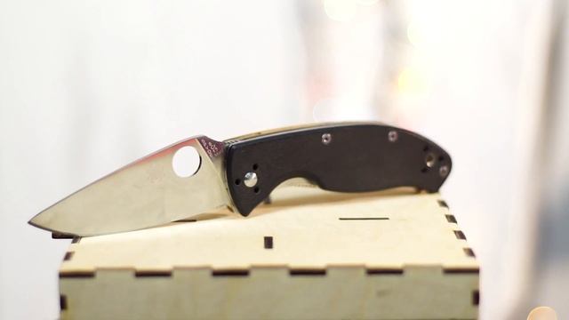 Кастомизация SPYDERCO TENACIOUS. G-10 или карельская береза смотреть онлайн