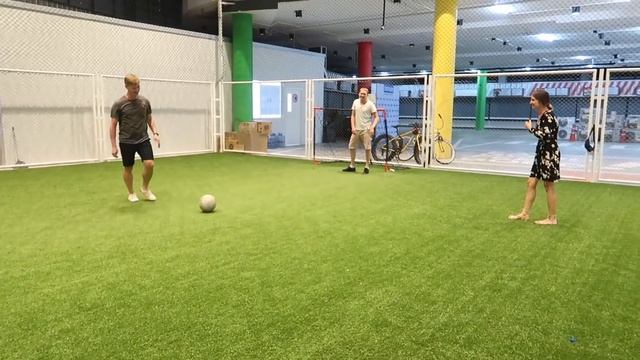 РУССКИЕ ТУРИСТЫ В МАГАЗИНЕ. ПХУКЕТ.ТАЙЛАНД. смотреть онлайн