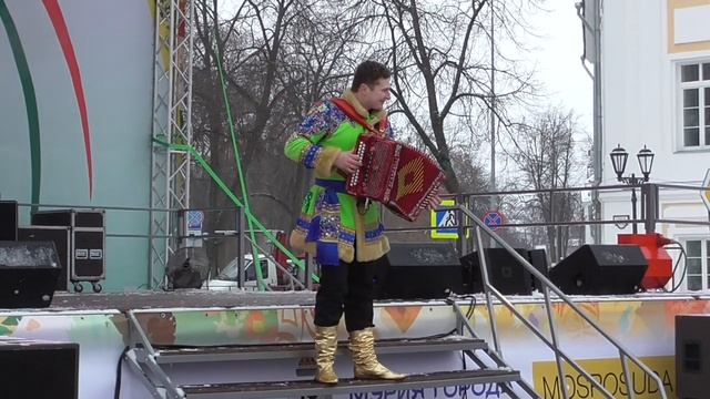 Гармонист-виртуоз Святослав Шершуков "Калинка".mp4 смотреть онлайн