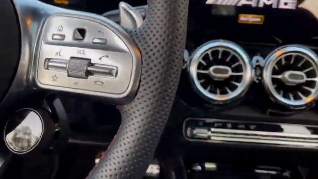 2021 Mercedes-Benz AMG GLB 35 4Matic SUV Walkaround смотреть онлайн