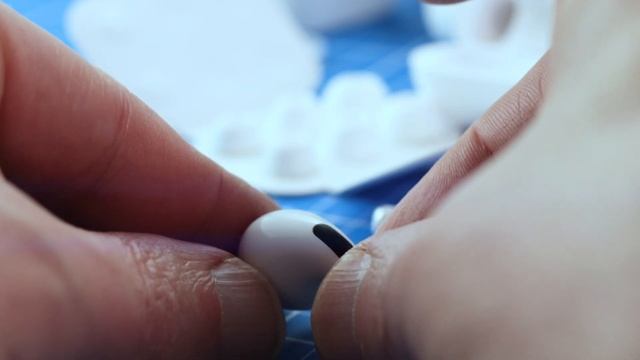 AirPods Pro 2 – PERFECT? | BUT THERES A PROBLEM смотреть онлайн