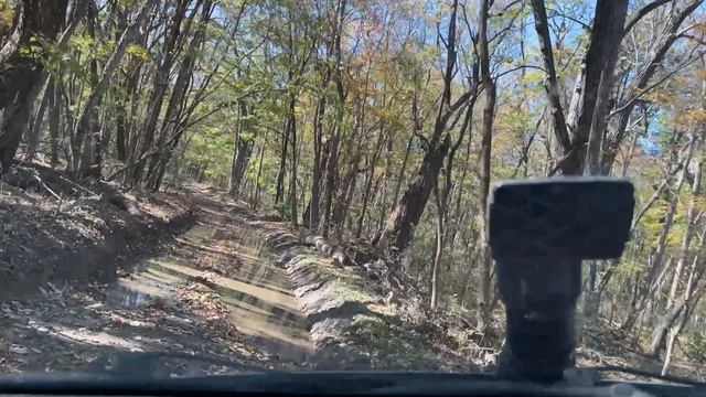 Водопад Дивный. Милоградовка после тайфуна Hinnamnor. Мира пробивает путь джиперам. Часть 1 смотреть онлайн