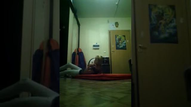 Как научиться делать кувырок вперед и назад