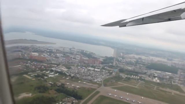 Взлёт Ан 148 100Е RA 61711 Иркутск ак Ангара 2014г смотреть онлайн