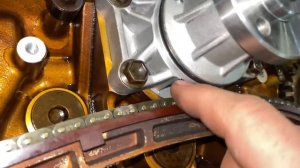 Замена помпы Судзуки Гранд Витара . Быстрый показ к чему готовится .