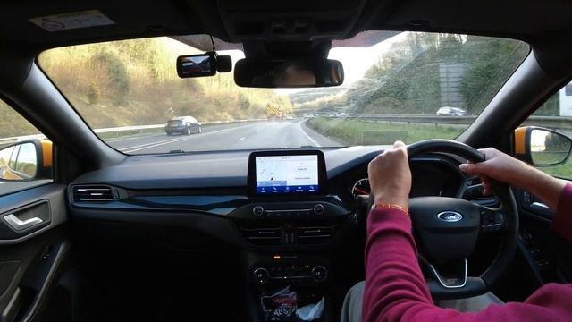 Ford Focus ST Mk4 M330 Passing a gritter 7 Jan 2024 смотреть онлайн