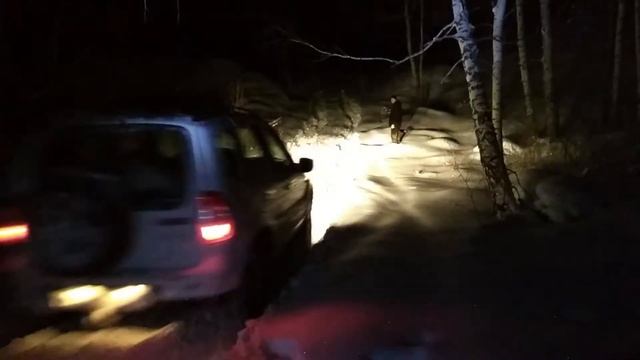 Offroad Chevrolet Niva дубасит на Коркинском отвале, вторая часть 24.03.2018 смотреть онлайн