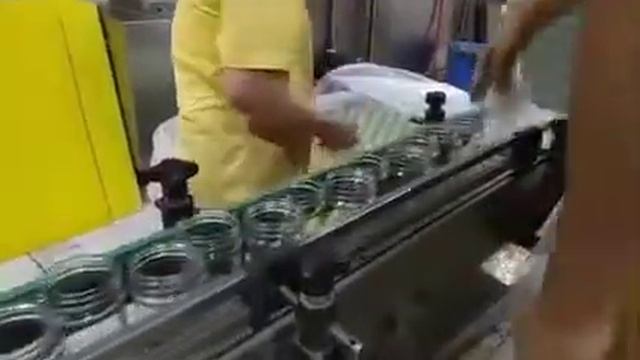 The introduction of Jolion Foodstuffs Company смотреть онлайн