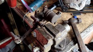 Mitsubishi outlander замена задних тормозных колодок и дисков.