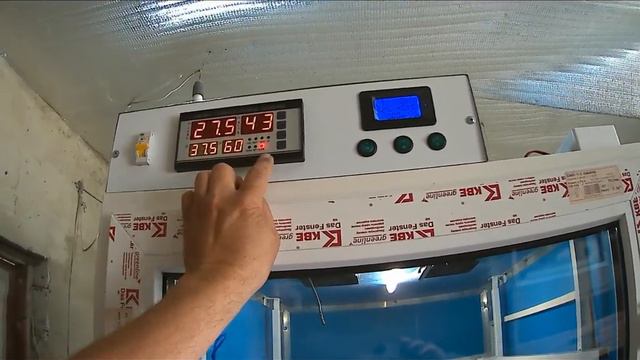Инкубатор на 1950 яиц в г. Казань. смотреть онлайн