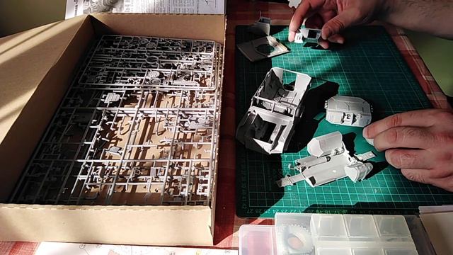 №4 Сборка модели Тайфун ВДВ Звезда 1/35. смотреть онлайн