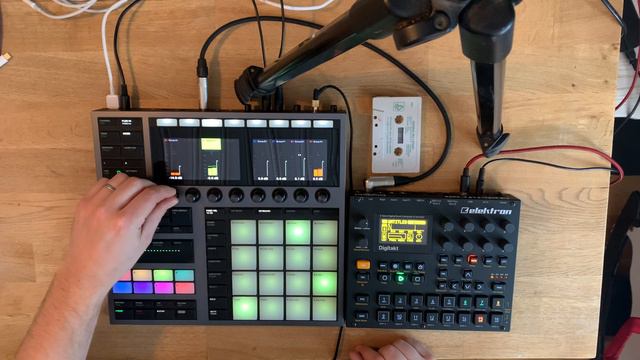 ELEKTRON DIGITAKT & NI MASCHINE+ - Deep Techno Jam смотреть онлайн