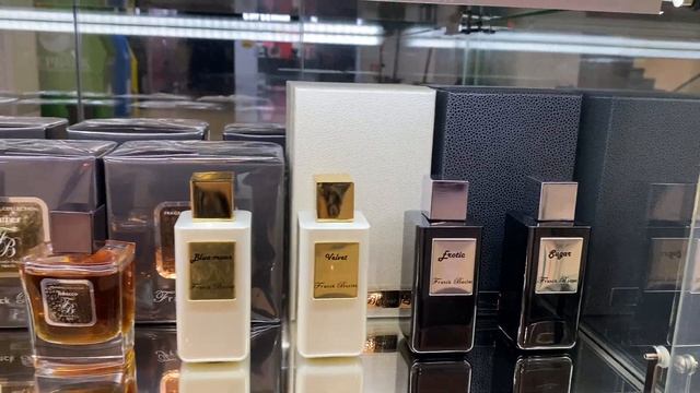 1001 аромат | Самая большая в мире частная коллекция парфюма смотреть онлайн