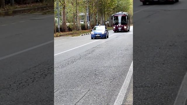 Entusiasmo Granata all'arrivo del pullman del Torino ... смотреть онлайн