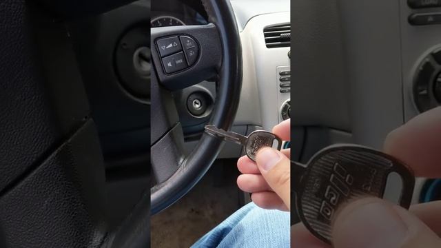 Key won't turn in my ignition. 2005 Chevy equinox. смотреть онлайн