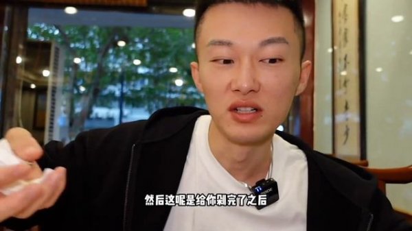 打卡浙江杭州超大獅子頭，比我的臉還要大是什麼體驗？ 配上臭豆腐蒸臭黴吃起來太爽了！【海浪兄弟】