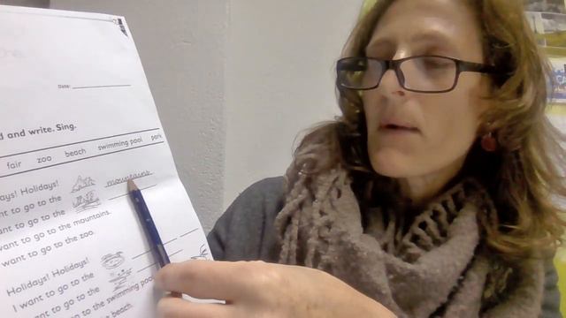 GRADE1 Video 3 Holidays song worksheet смотреть онлайн