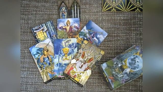 ПОЧЕМУ МОЛЧИТ??? ВЫЙДЕТ ЛИ НА СВЯЗЬ??? ОБЩИЙ ОНЛАЙН РАСКЛАД ТАРО ГАДАНИЕ смотреть онлайн