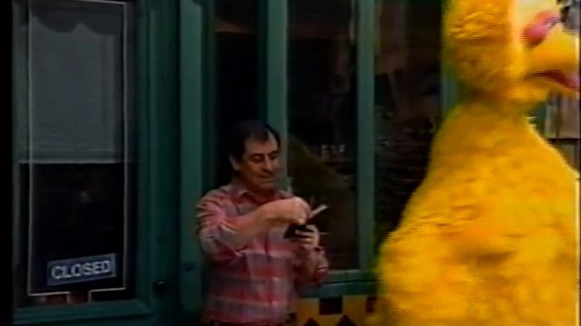 Sesame Street - Luis Loses His Glasses смотреть онлайн
