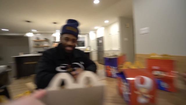 DO NOT ORDER ALL SUPER MARIO HAPPY MEALS AT 3 AM!! (WE GOT ATTACKED) смотреть онлайн
