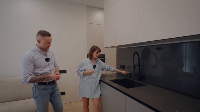 НЕВЕРОЯТНО продуманная однушка МИНИМАЛИСТА! ОБЗОР ОДНОКОМНАТНОЙ КВАРТИРЫ. ДИЗАЙН ИНТЕРЬЕРА ? LESH смотреть онлайн