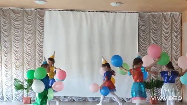 Номинация Танец "Малыши - карандаши" смотреть онлайн