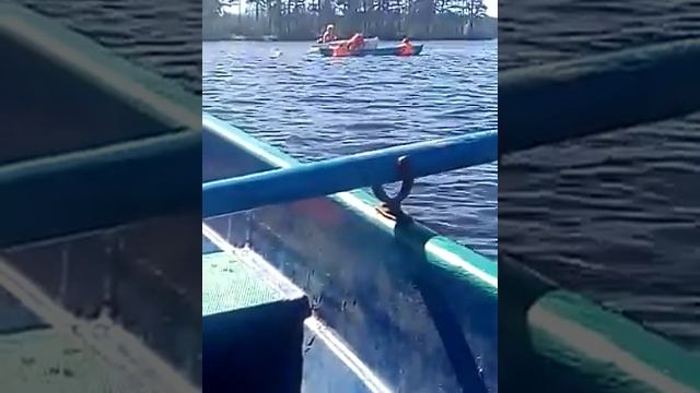 Тонет лодка !2018 смотреть онлайн
