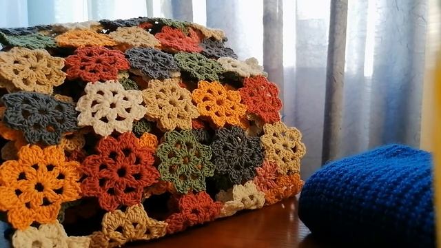 95 АЖУРНЫХ мотивов СВЯЗАНО и еще, ВЕЧЕРАМИ мама НЕ СКУЧАЕТ -РУКОДЕЛЬНИЧАЕТ! смотреть онлайн