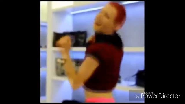 +10000:Серонхилия опять танцует.Игра для аутистов смотреть онлайн