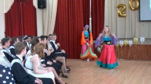 Поздравление от 10 класса 11 на последний звонок