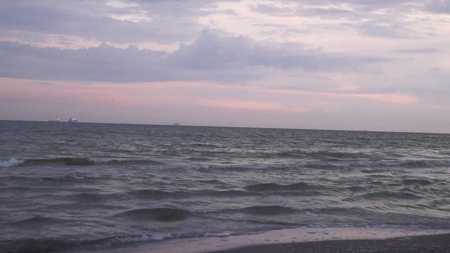 ✔️Коблево Сегодня: Море вечером на пляже, звук волн. Релакс видео. смотреть онлайн