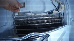 Ремонт холодильника Hotpoint Ariston с электронным модулем. Восстановление шлейфа.
