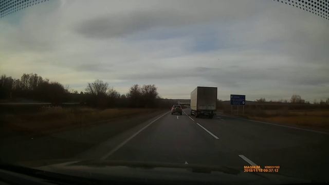 Камень в стекло,но повезло))) смотреть онлайн