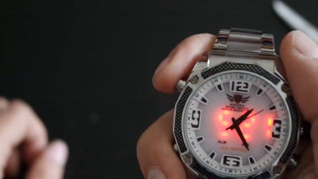 Распаковка часов EPOZZ 2306SWB смотреть онлайн