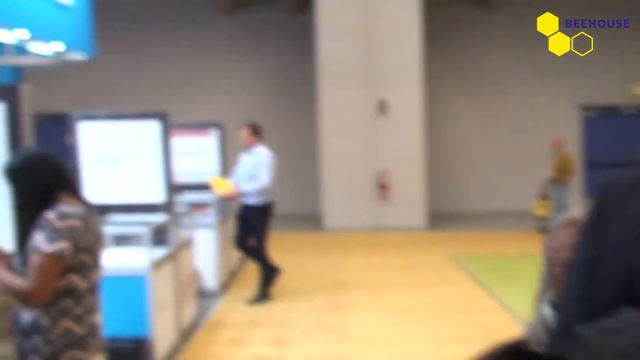 Обзор выставки Апимондия 2019 в Монреале Канада, часть 3 смотреть онлайн