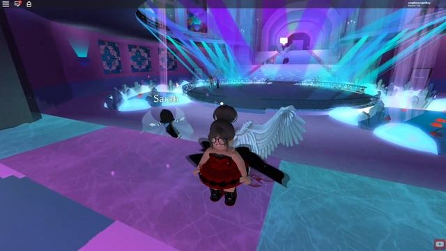 Panic Room (Roblox Music Video) смотреть онлайн