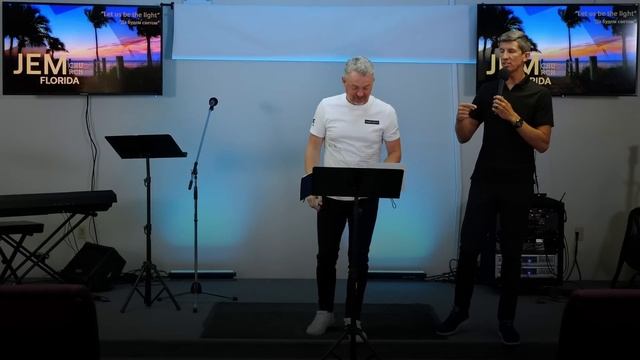Павел Рындич - "Бог делает не так, как ты задумал. God does not act as you planed." смотреть онлайн